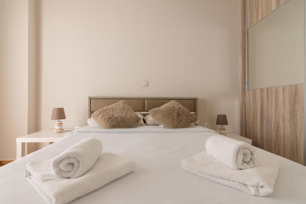 Beautiful And Spacious Apartment In Pagrati 아테네 외부 사진
