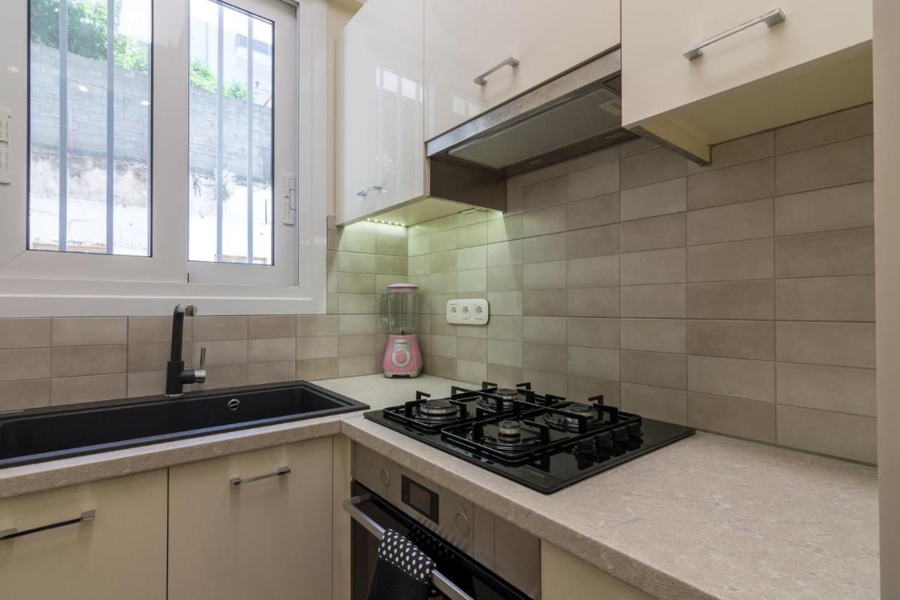 Beautiful And Spacious Apartment In Pagrati 아테네 외부 사진